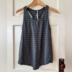 Lululemon | Gray Striped Tank Top sz 6